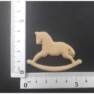 Masa drzewna - konik na biegunach 5,5cm