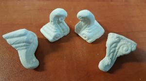 Sztukateria nóżka gipsowa 2,5x2,5x4cm