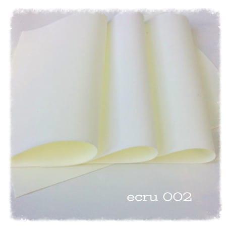 foamiran-pianka-60x70cm-ecru.jpg