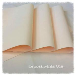 Foamiran pianka 60x70 brzoskwinia