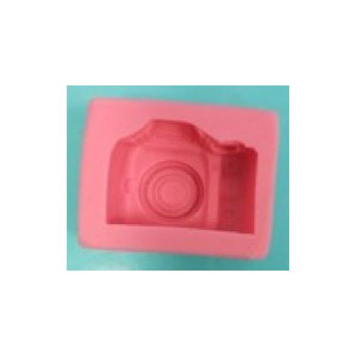 pentart-foremka-silikonowa-aparat-fotograficzny-9x7x4cm.jpg